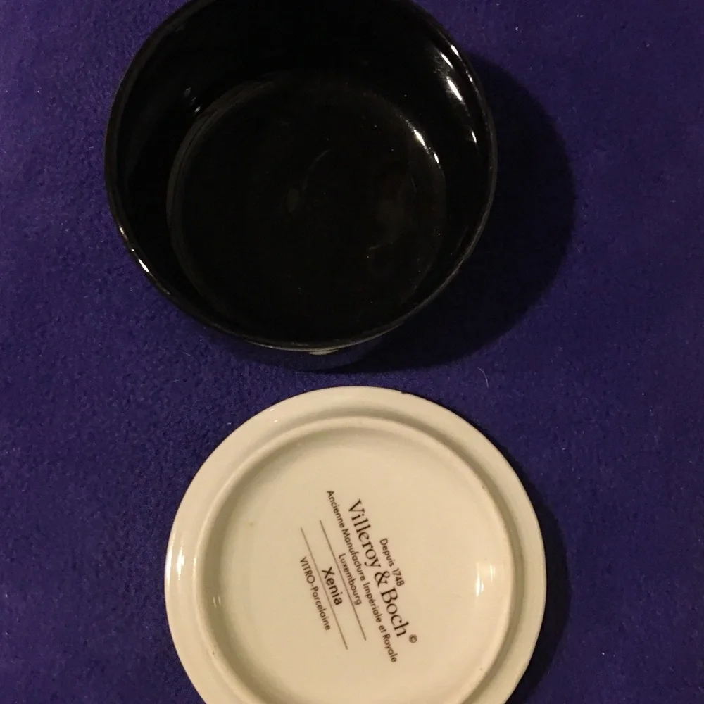 Porcelain Villeroy and Bosch Trinket Box - Mint - Charming Small Gift